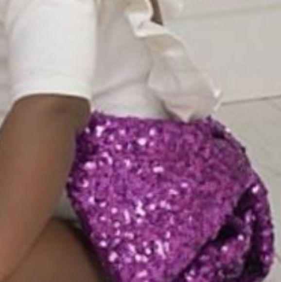 White bodysuit with big purple bow matching head b - Picture 4 of 4